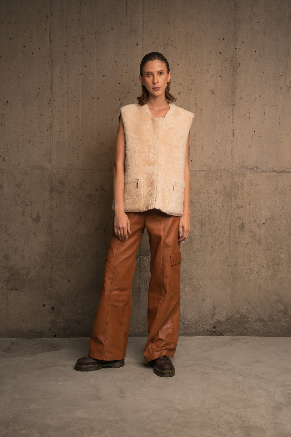 CHALECO REVERSIBLE DE PIEL DE OVEJA MAYA